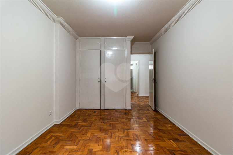 Foto REO1183084