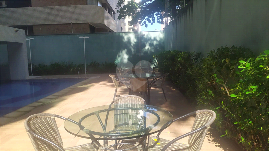 Foto REO1183095