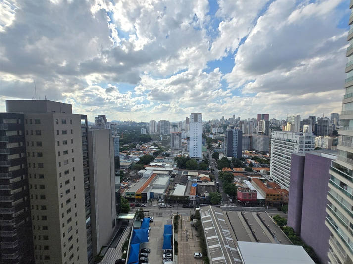 Foto REO1183118