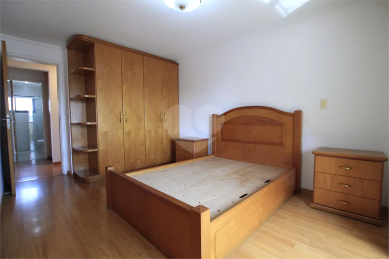 Foto REO1183129