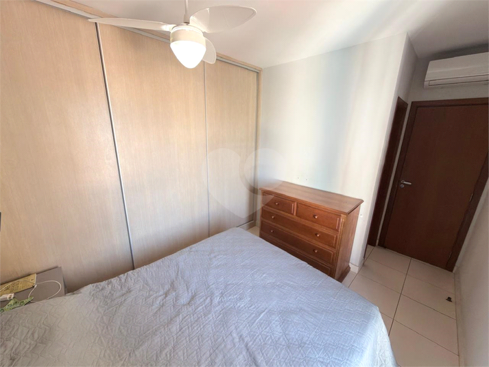Foto REO1183142