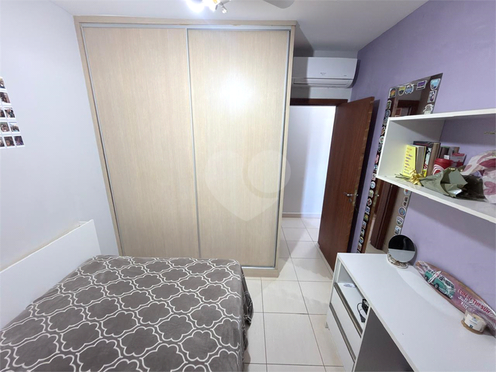 Foto REO1183142