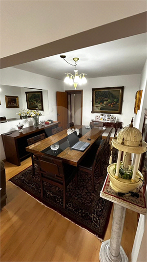Foto REO1183153