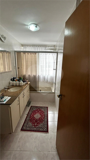 Foto REO1183153