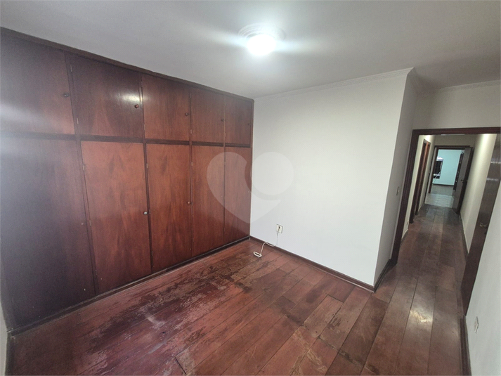 Foto REO1183159