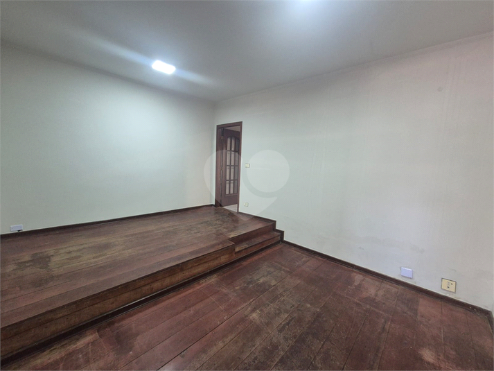 Foto REO1183159