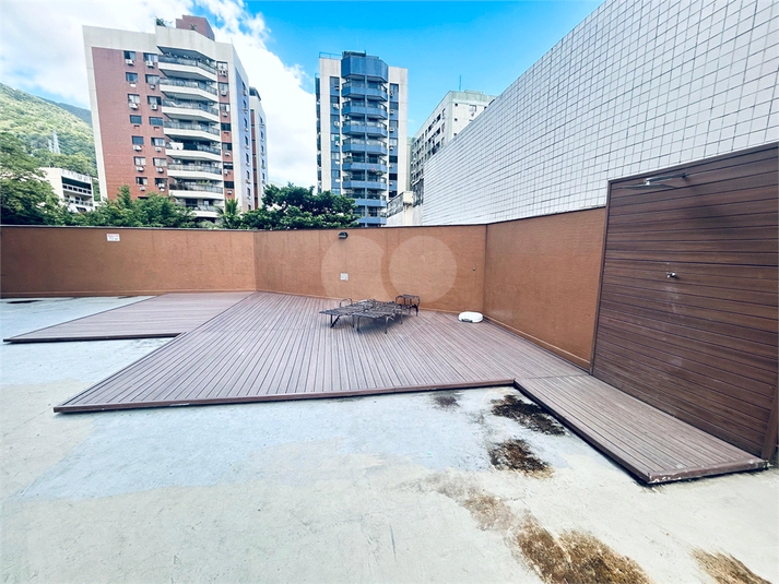 Foto REO1183194