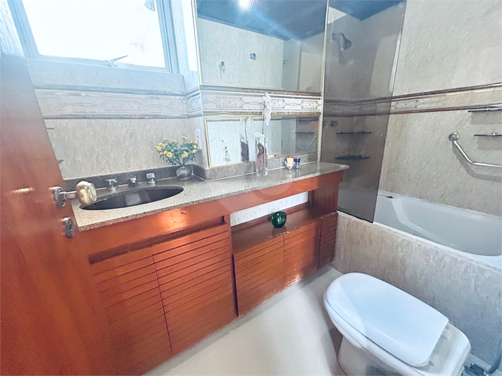 Foto REO1183194