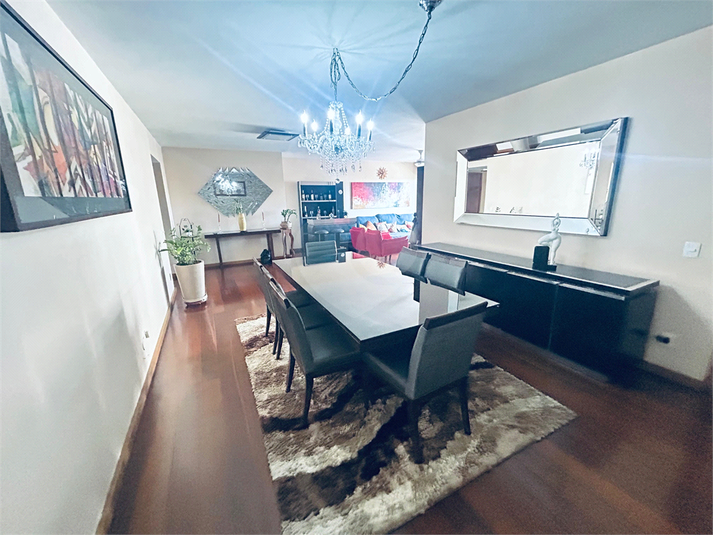 Foto REO1183194