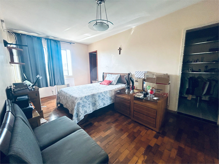 Foto REO1183194