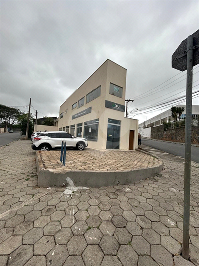 Foto REO1183195