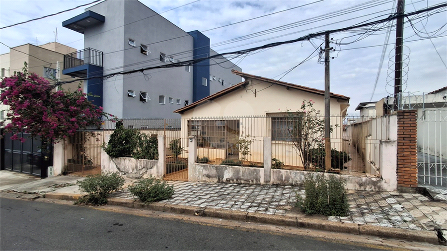 Foto REO1183198