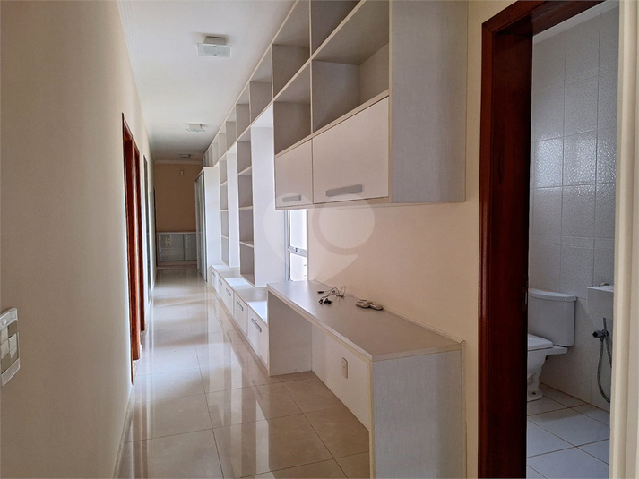 Foto REO1183219