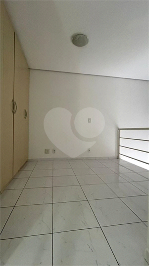 Foto REO1183273