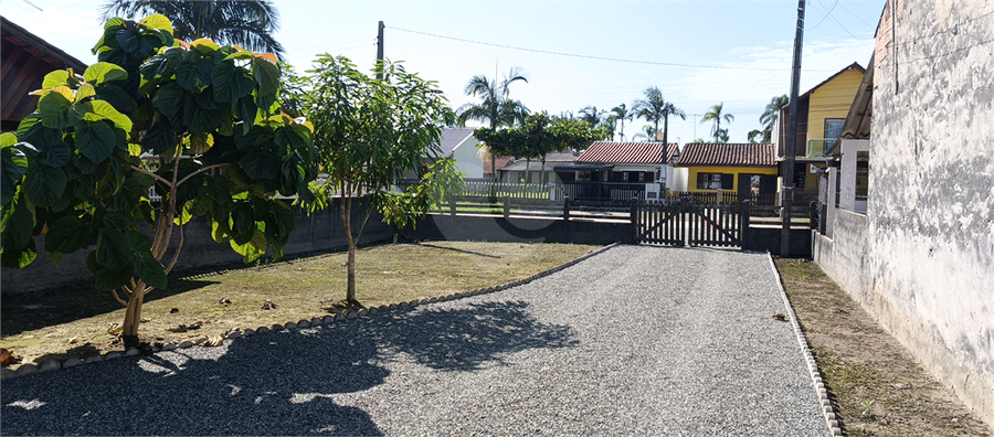 Foto REO1183281