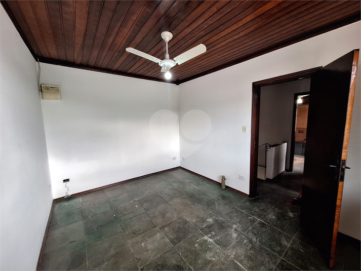 Foto REO1183301