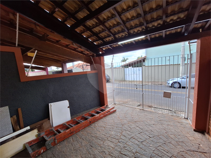 Foto REO1183301