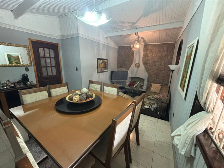 Foto REO1183317