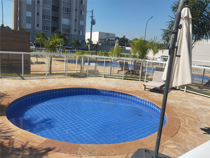Foto REO1183347
