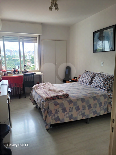 Foto REO1183361