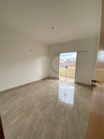 Foto REO1183365