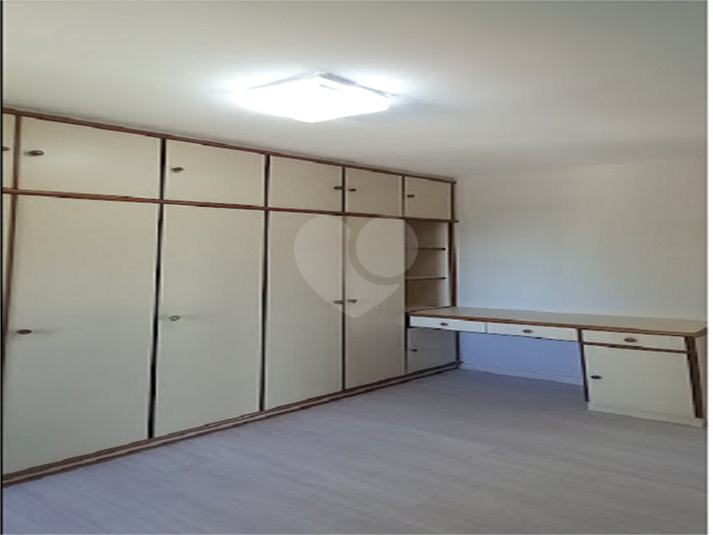 Foto REO1183370