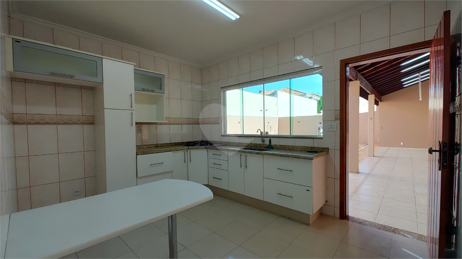 Foto REO1183463