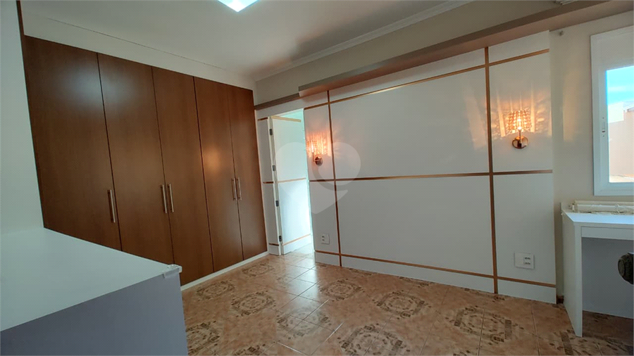 Foto REO1183463
