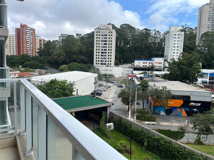 Foto REO1183499