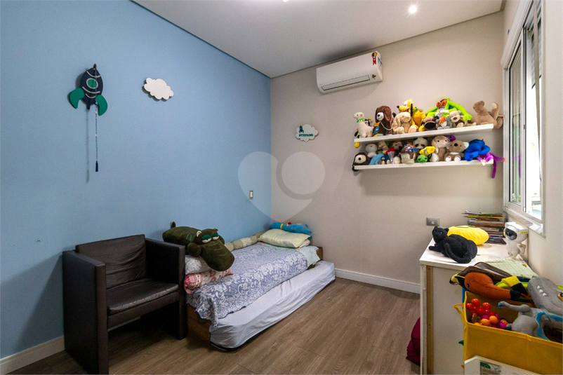 Foto REO1183500