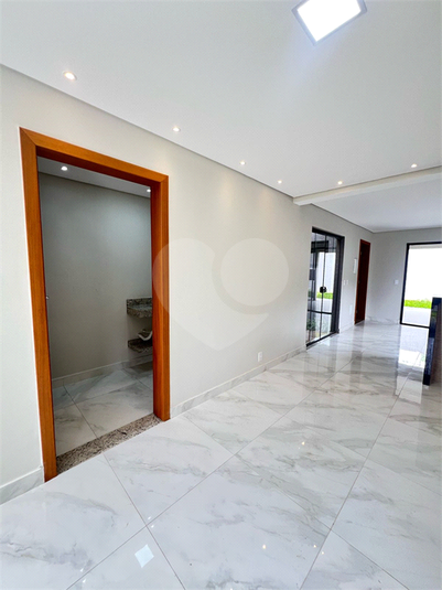 Foto REO1183539