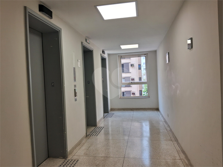 Foto REO1183597