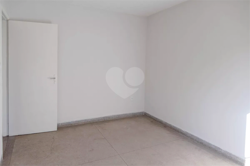 Foto REO1183601