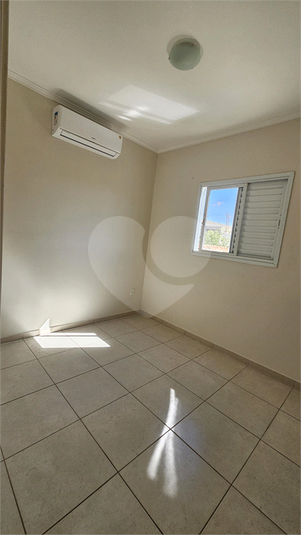 Foto REO1183636