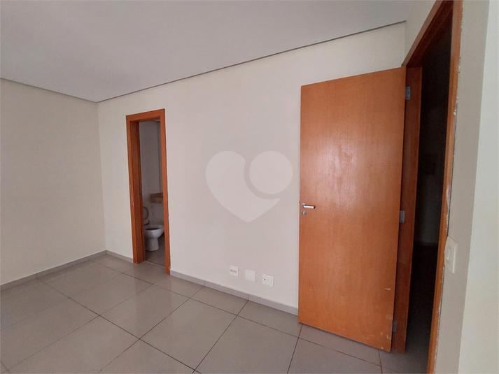 Foto REO1183656