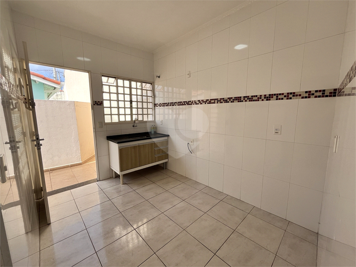 Foto REO1183659