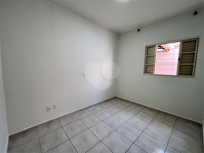 Foto REO1183659