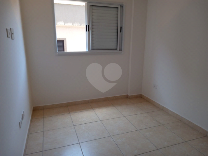 Foto REO1183711