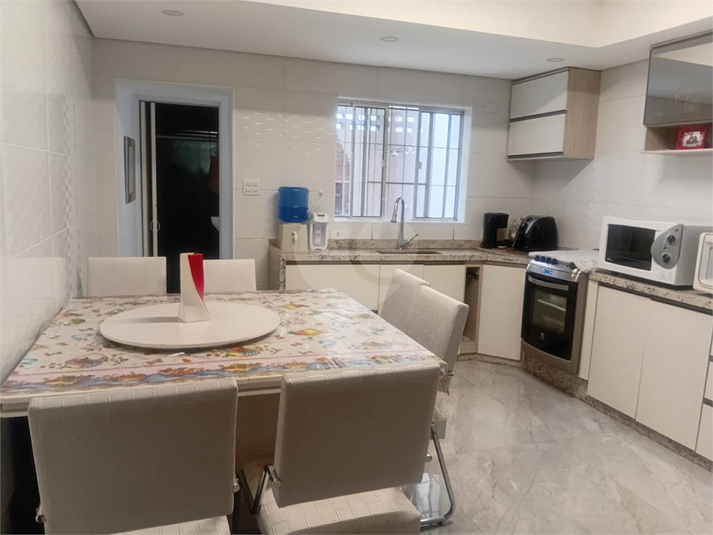 Foto REO1183746