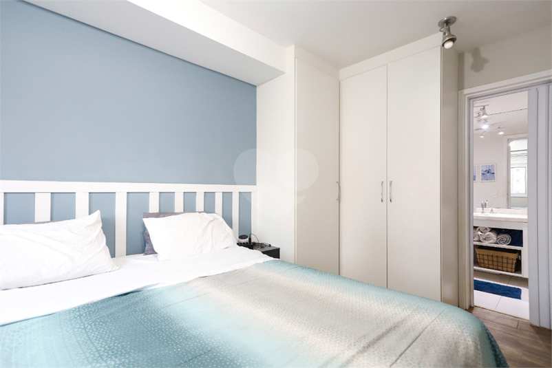 Foto REO1183791