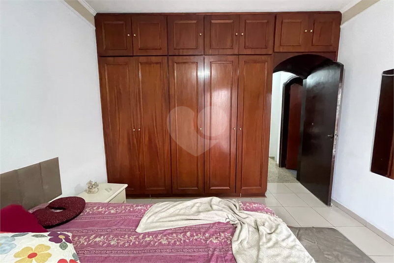 Foto REO1183811