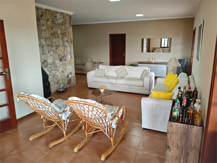 Foto REO1183842