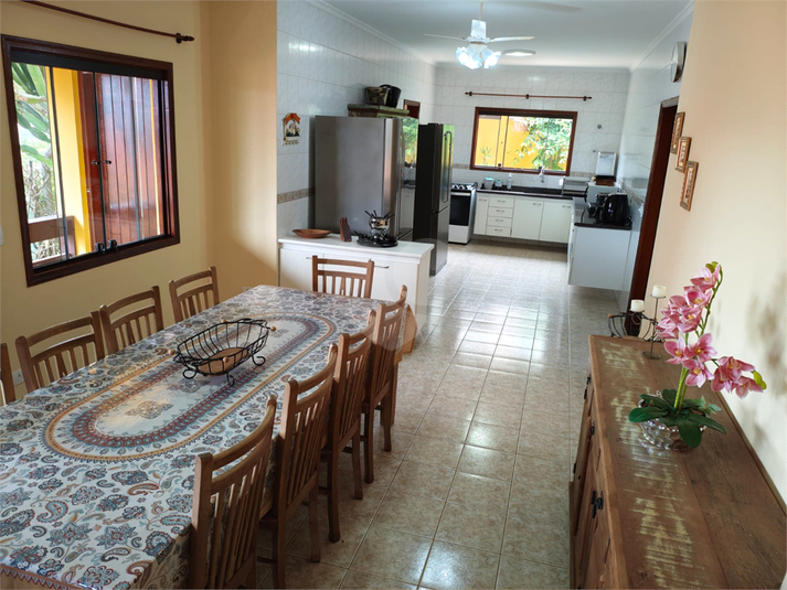 Foto REO1183842