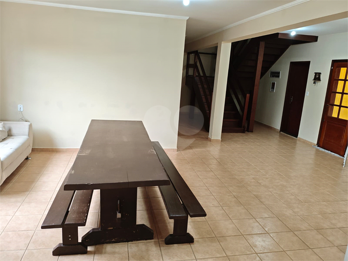Foto REO1183842