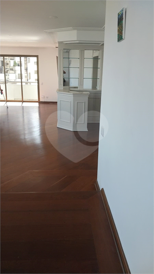 Foto REO1183957