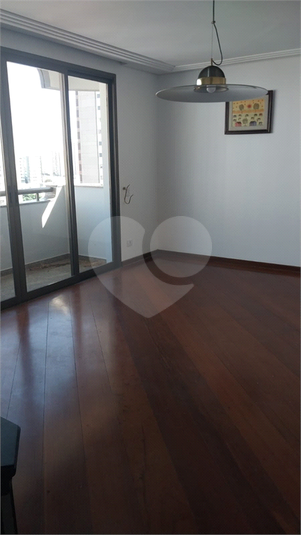 Foto REO1183957
