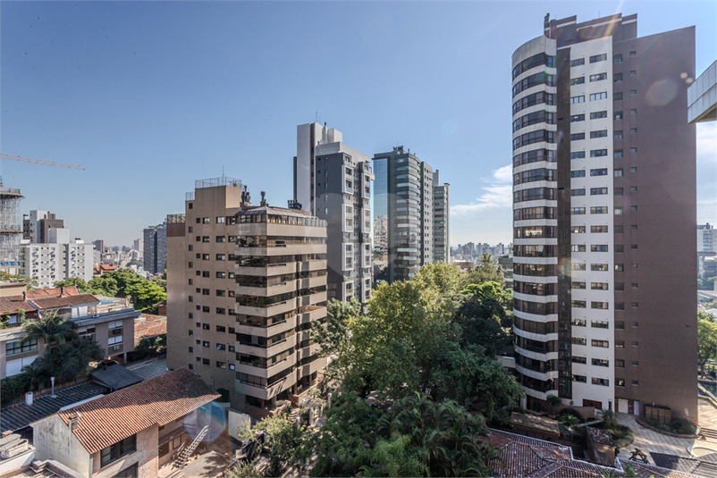 Foto REO1183959