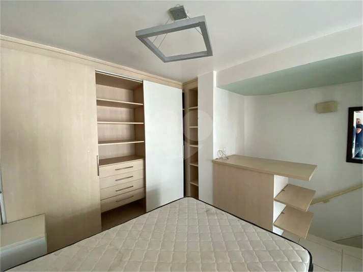 Foto REO1183966
