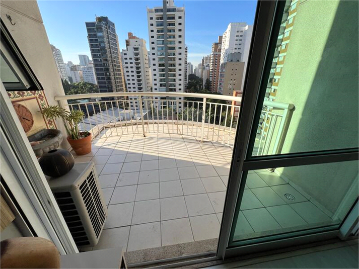 Foto REO1183966