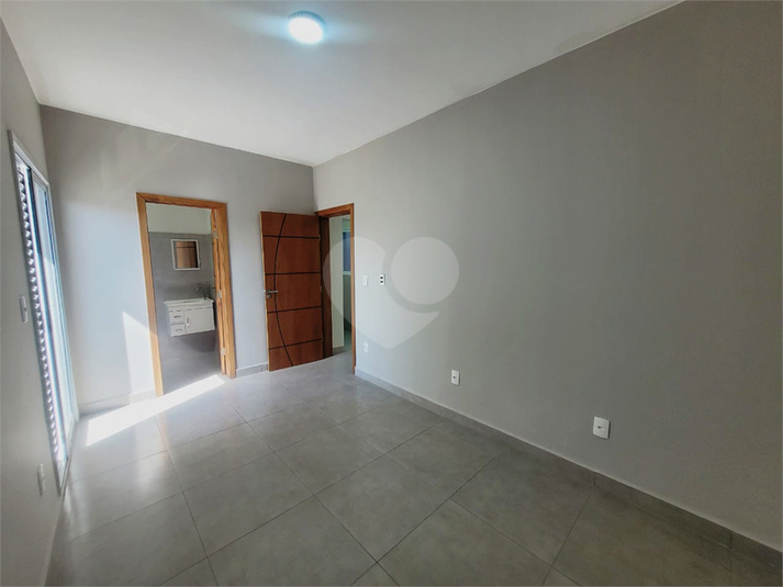 Foto REO1183968